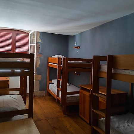 L'Auberge Du Pelerin - St Jean Pied De Port Сен Жан Пие-дьо-Пор Екстериор снимка